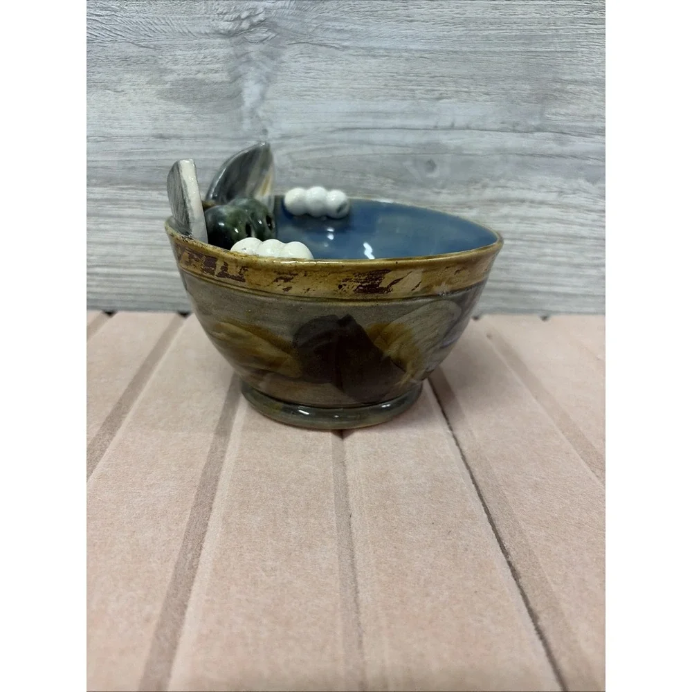 Whimsical Art Pottery Cat Bowl By Lilah 2019 (C4)